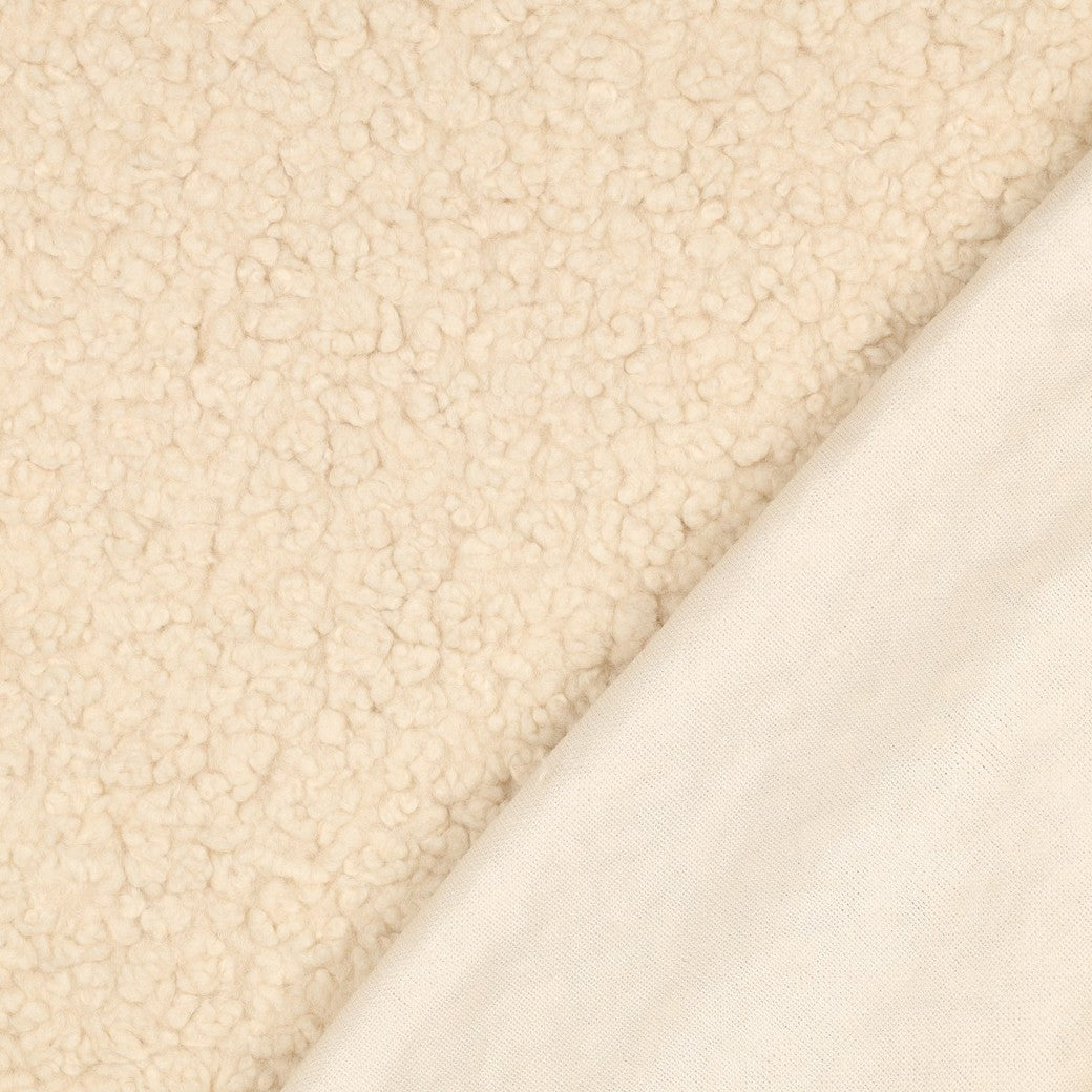 Teddy Bouclé (tijdelijk uitverkocht, verwacht in week 49 weer op voorraad)