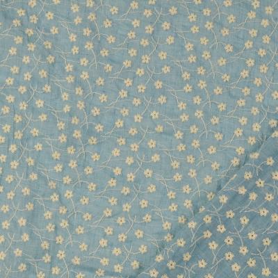 Cotton polyester embroidered voile (Coupon 1,05 meter)