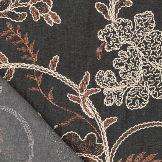 Leaves embroidery denim