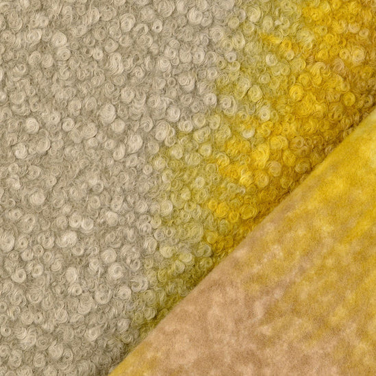 Mantelboucle abstract